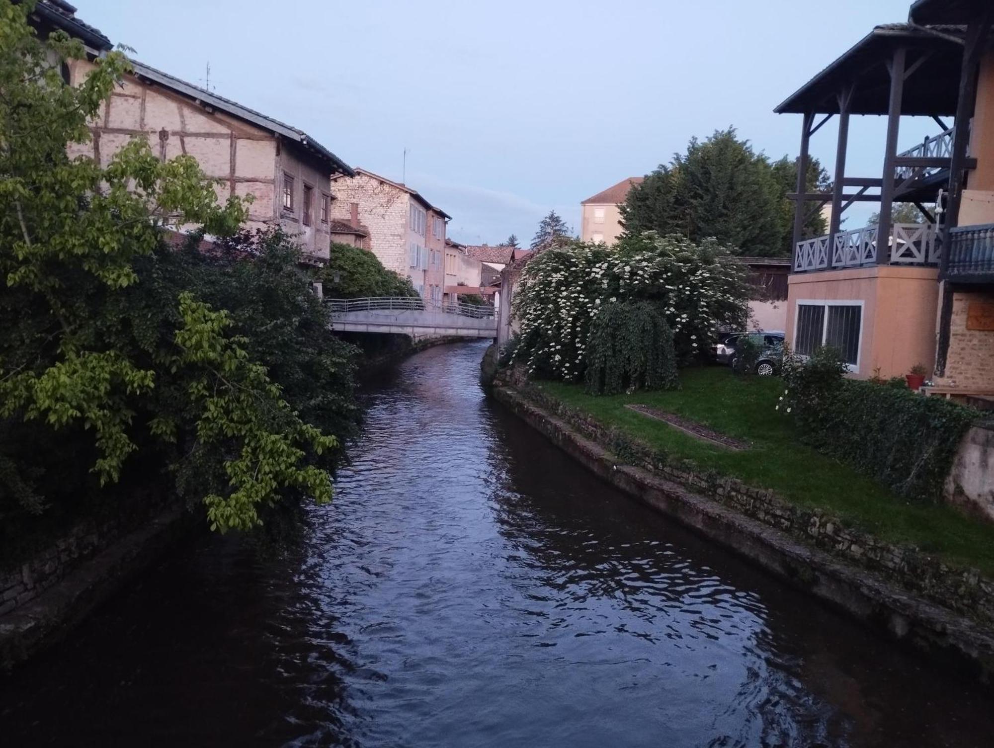 La Maison De Marie, Cosy Et Spacieuse - 3 Chambres Dont Une Climatisee Châtillon-sur-Chalaronne 외부 사진